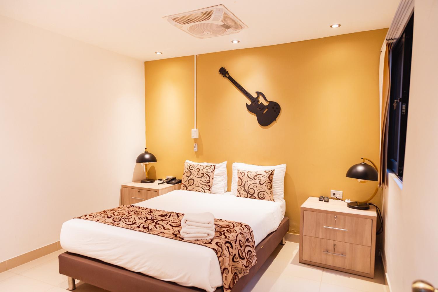 Hotel Laureles Loft Medellín Quarto foto